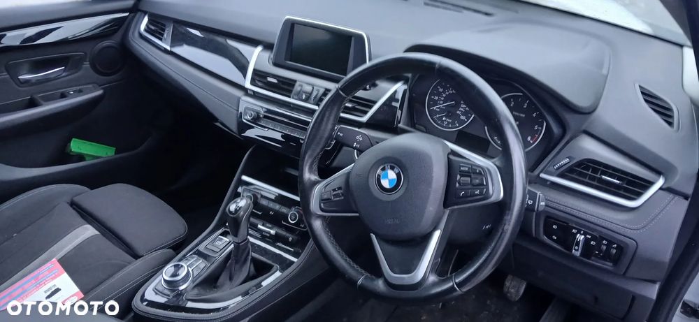 BMW Seria 2 216d Advantage - 5
