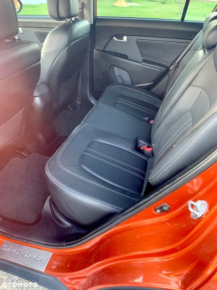 Kia Sportage 2.0 CRDI 4WD Dream-Team Edition - 14