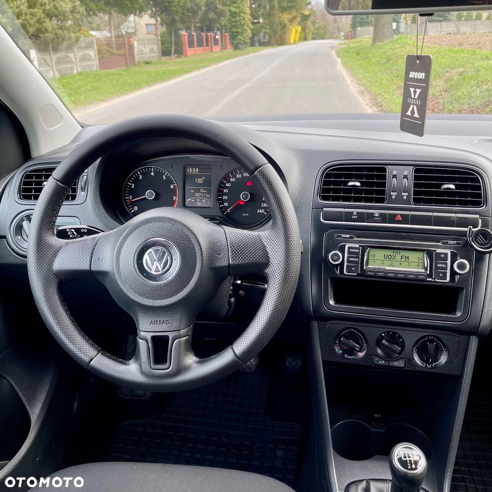 Volkswagen Polo 1.4 Highline - 14
