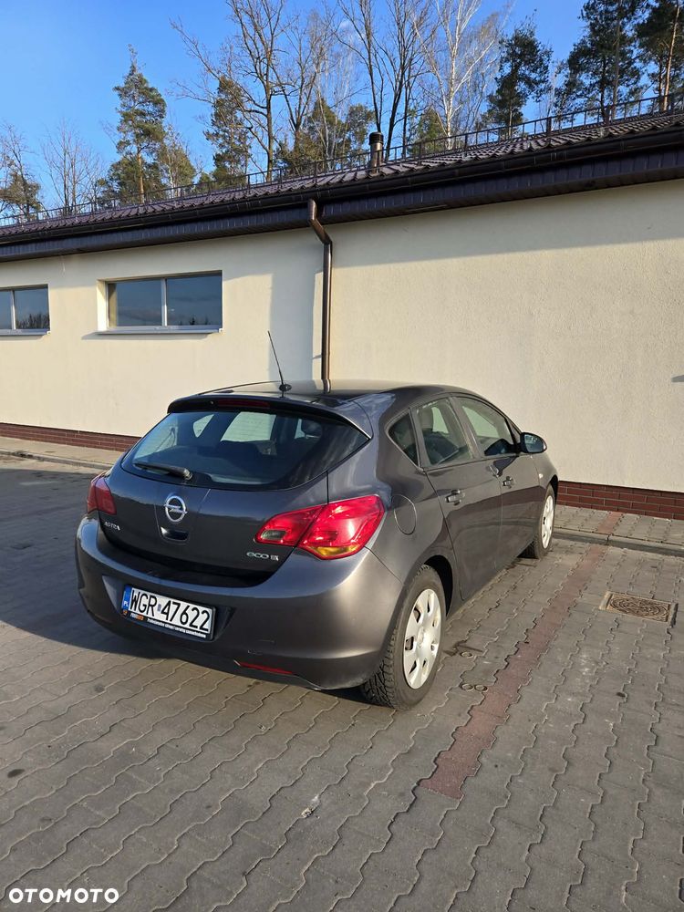 Opel Astra 1.4 - 5