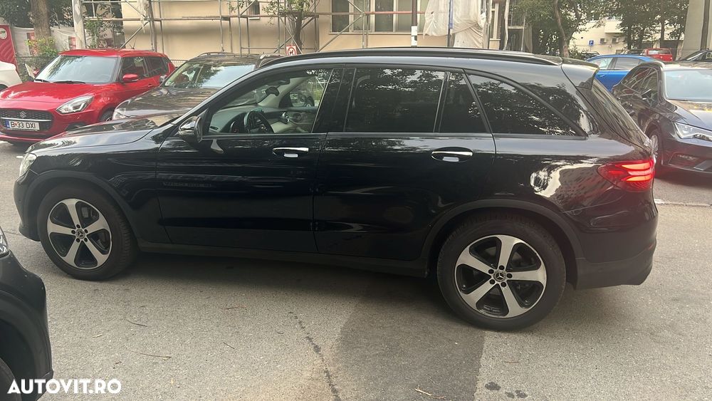Mercedes-Benz GLC 220 d 4MATIC - 13