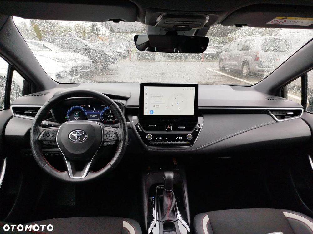Toyota Corolla - 12