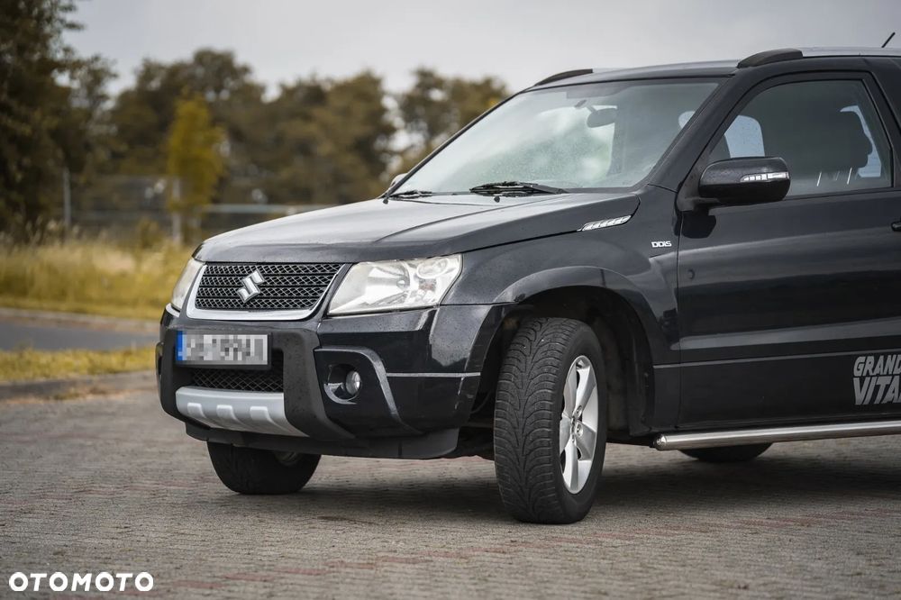 Suzuki Grand Vitara 1.9 DDiS - 2