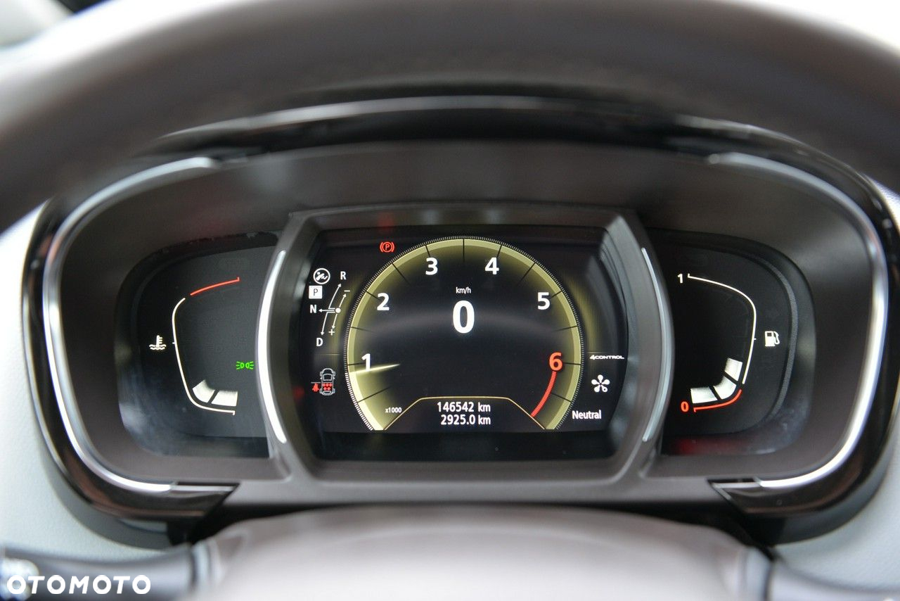 Renault Espace 1.6 TCE Energy Zen EDC 7os - 15