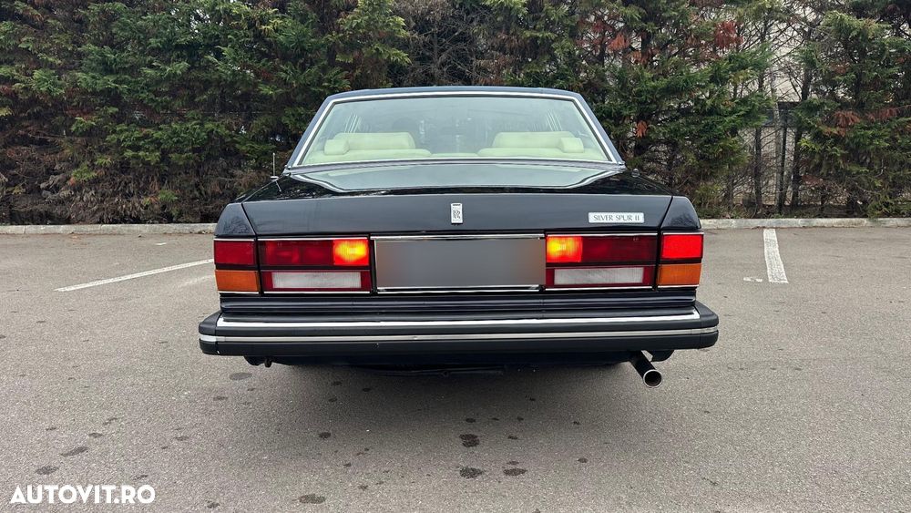 Rolls-Royce Silver Spur - 4