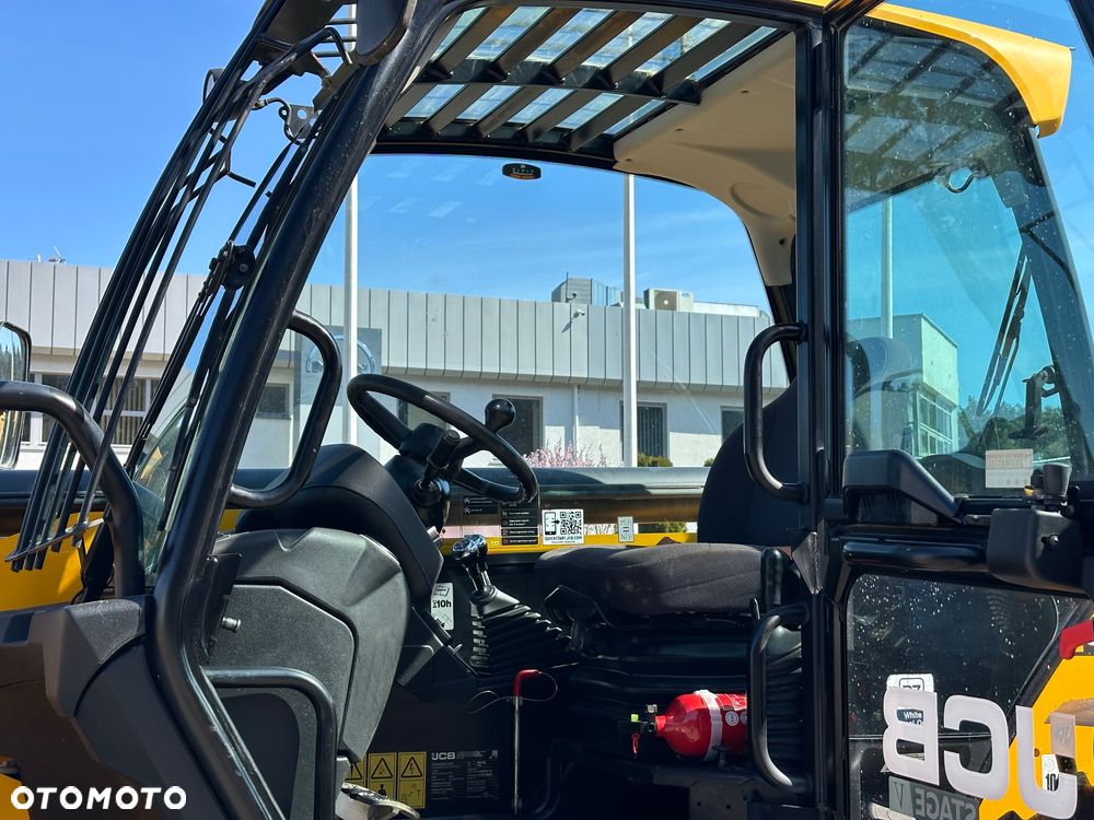 JCB 540-140 Hi Viz - 17