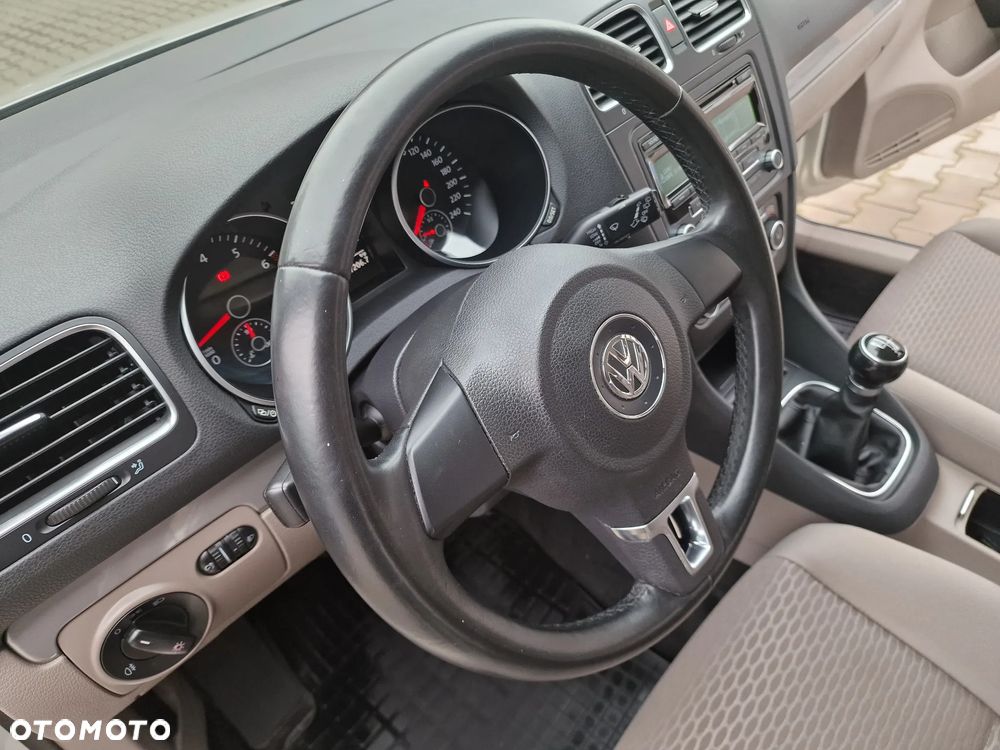 Volkswagen Golf 1.4 Comfortline - 31