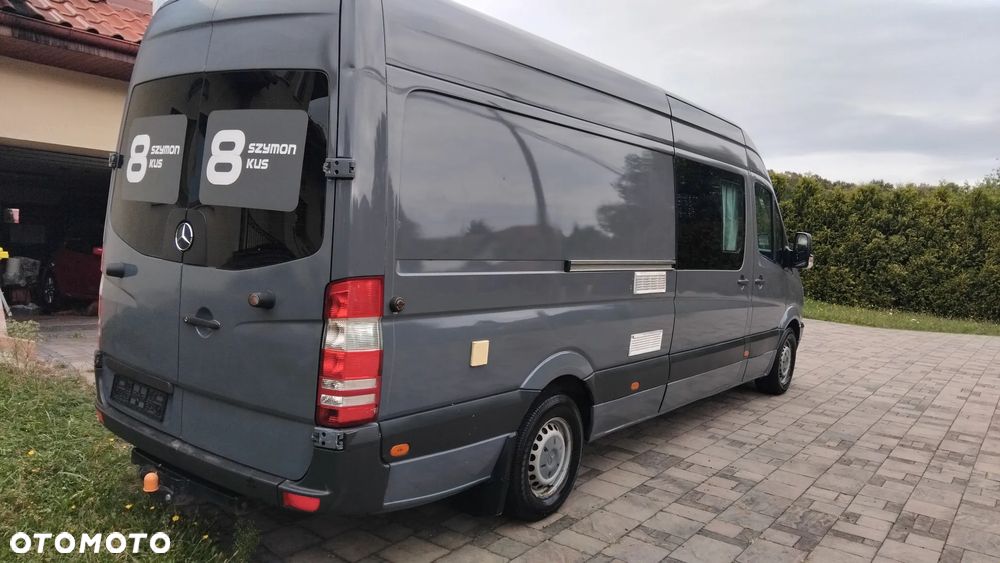 Mercedes-Benz Sprinter - 4