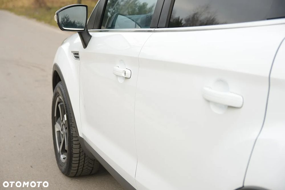 Ford Kuga 2.0 TDCi 4x4 Titanium - 17