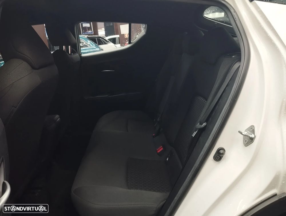 Toyota C-HR 1.8 Hybrid Comfort - 14