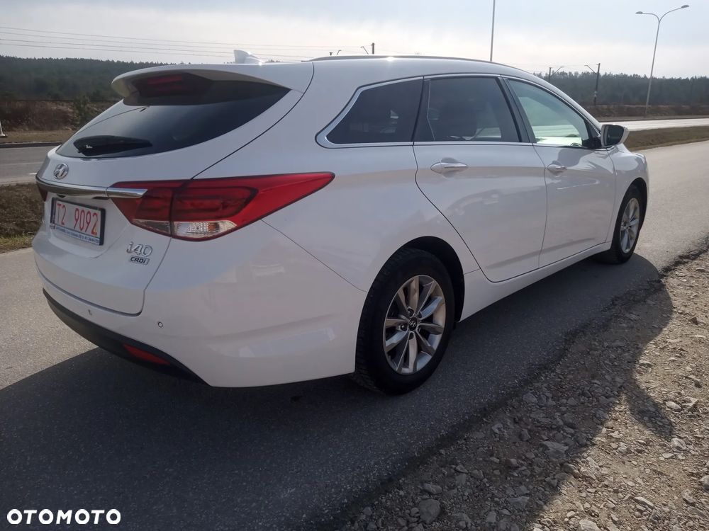 Hyundai i40 Kombi 1.7 CRDi Premium - 8