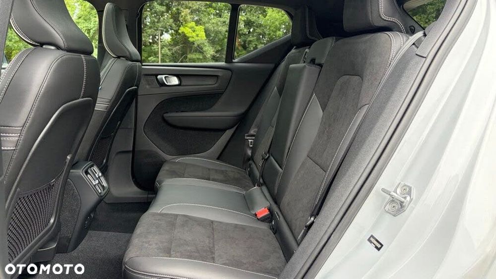 Volvo XC 40 T5 AWD Geartronic R-Design - 12