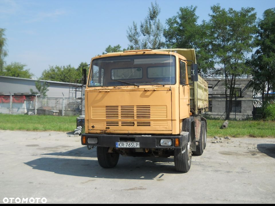 Wszystkie Części - JELCZ-STEYR - Szyba Kabiny Przednia Czołowa Przód JelczoSztejer + Szyby Kabiny + DRZWI , Szyberdach , części blacharki - KRAKÓW