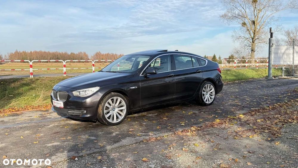 BMW 5GT - 5