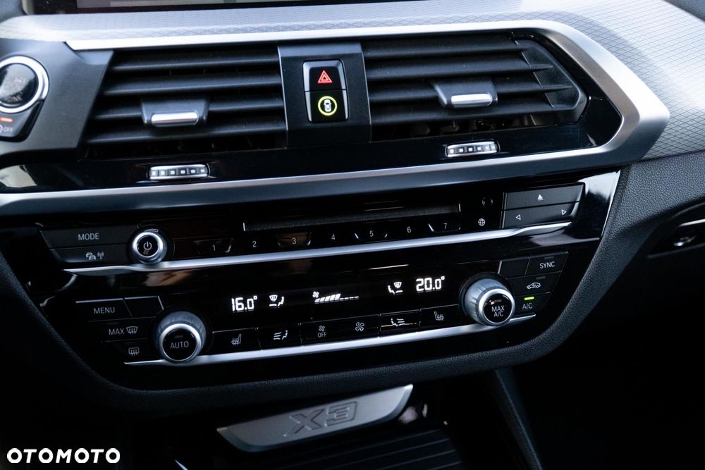 BMW X3 - 27