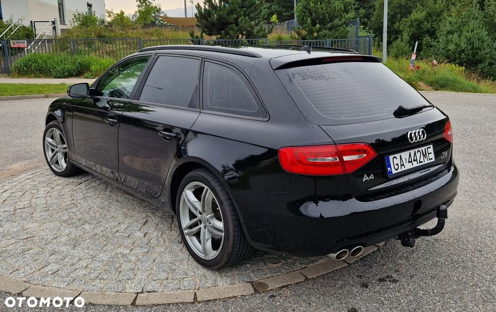 Audi A4 Avant 2.0 TDI Quattro S tronic - 4