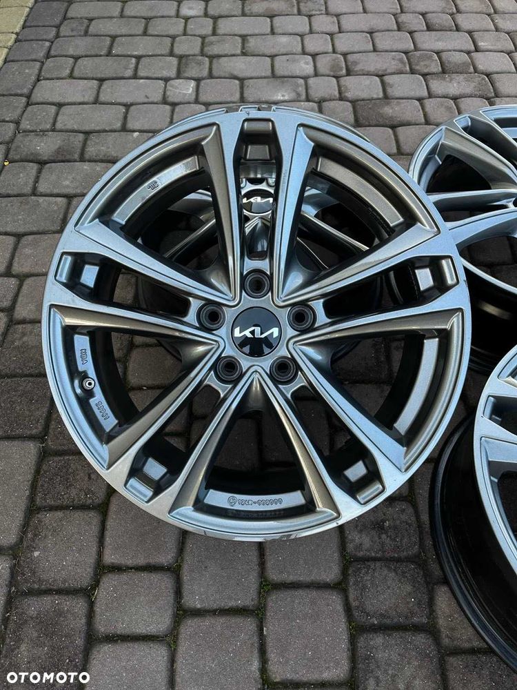 Alufelgi Kia 5x114,3 18 CZUJNIKI Ceed Proceed Optima Sportage SZARE
