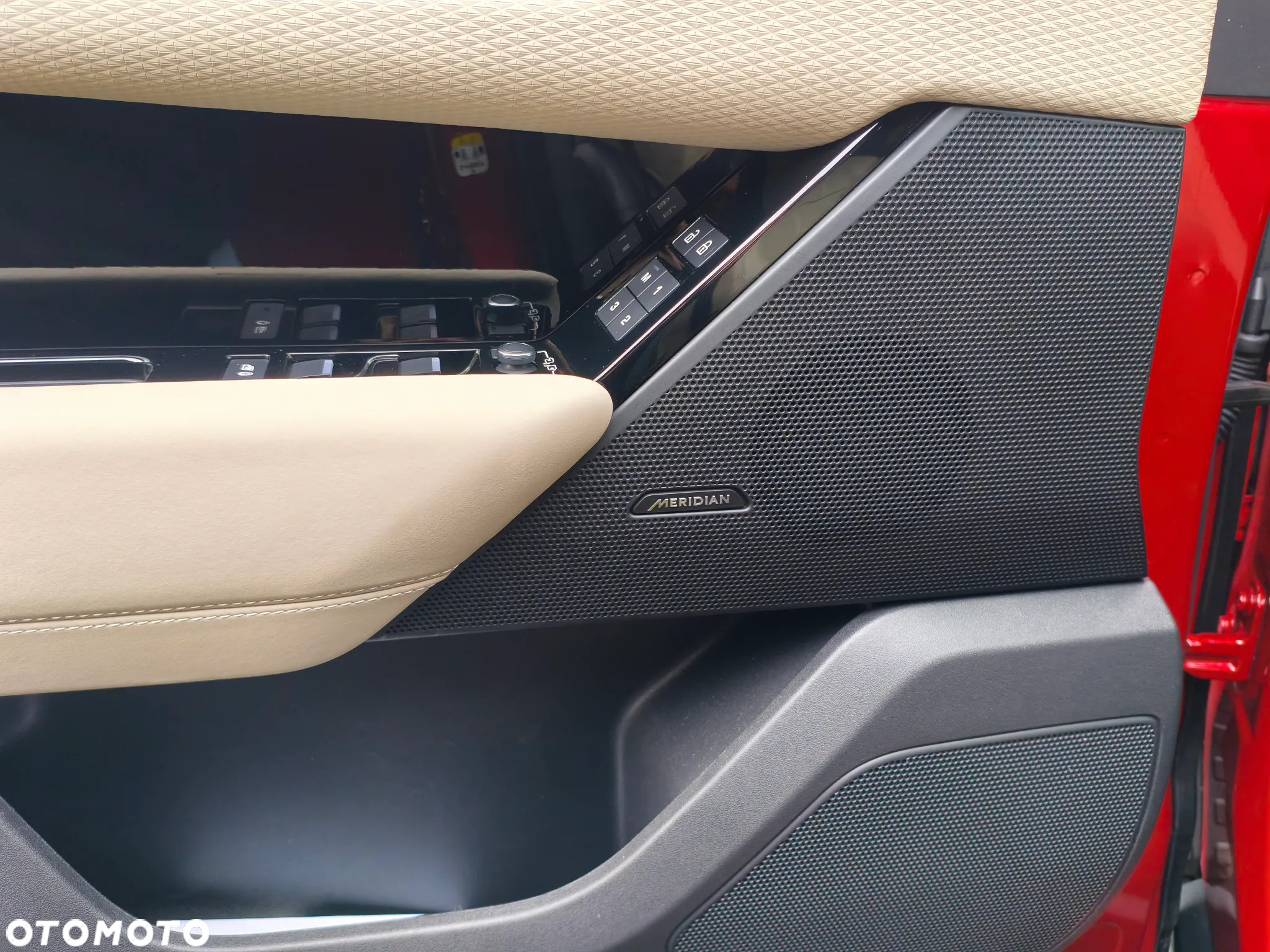 Land Rover Range Rover Velar 2.0 P250 R-Dynamic S - 27