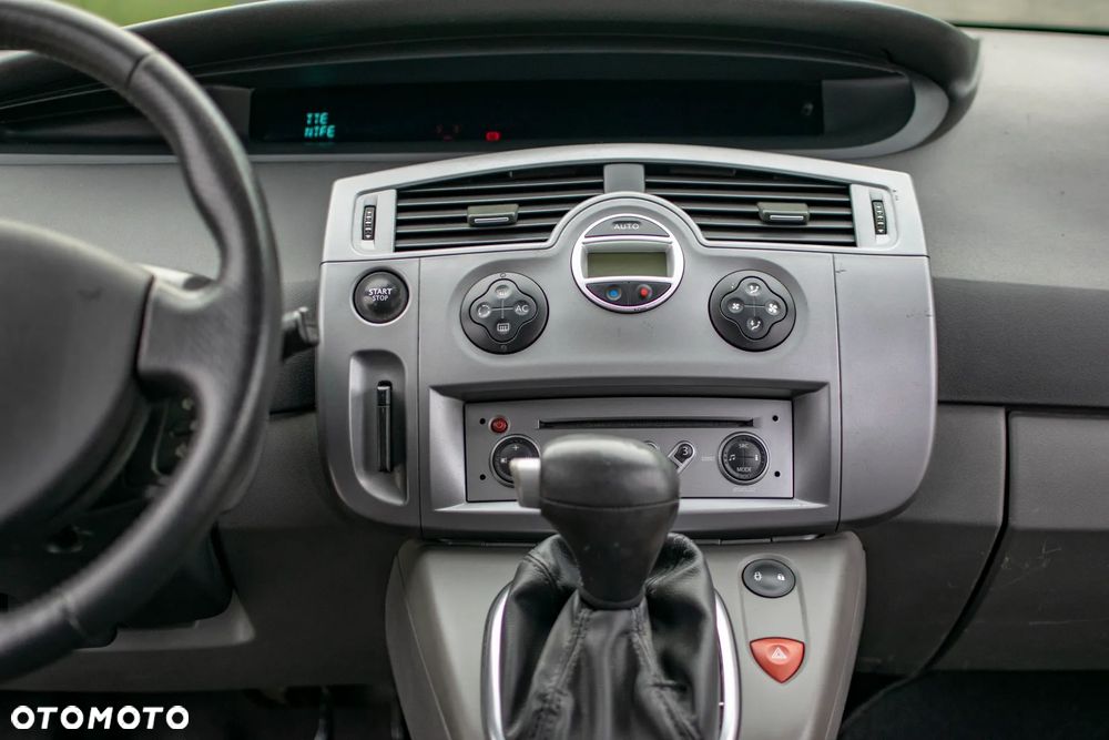 Renault Scenic - 38