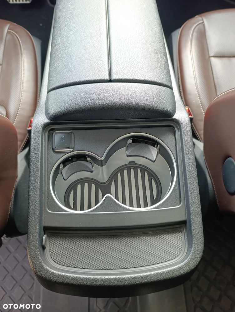 Mercedes-Benz Klasa V 250 d 4-Matic Exclusive 7G-Tronic - 15