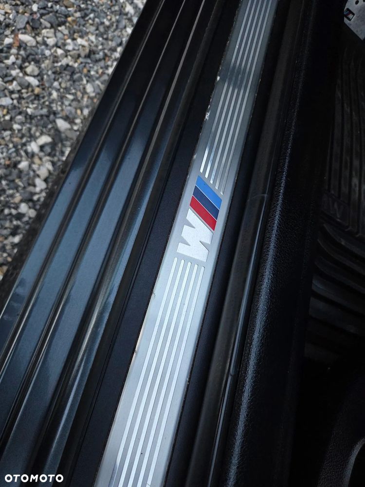 BMW Seria 5 520d - 30