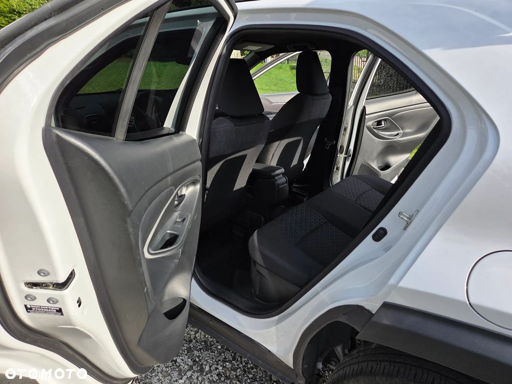 Toyota Yaris Cross Hybrid 1.5 Comfort - 12