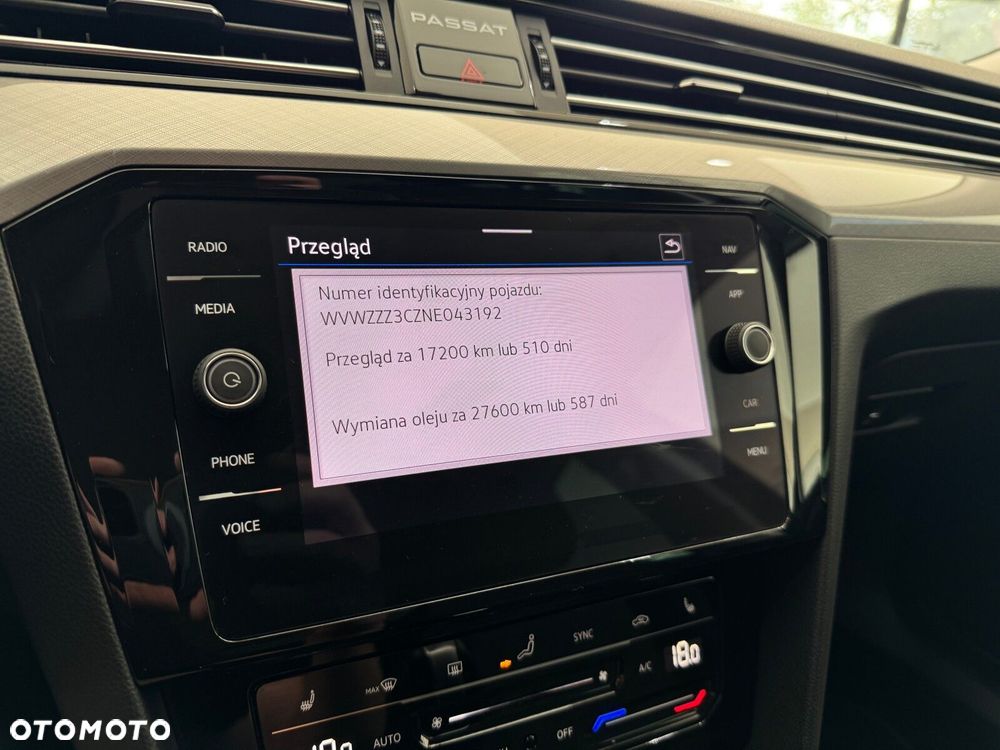 Volkswagen Passat 2.0 TDI EVO Business DSG - 34