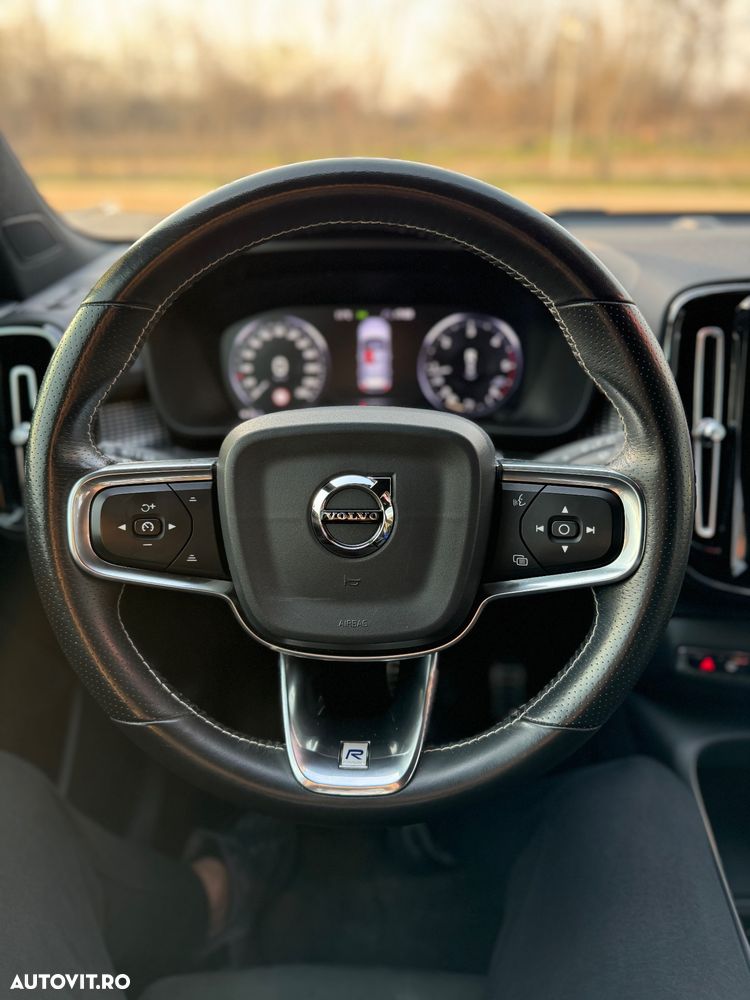 Volvo XC 40 D3 Geartronic R-Design - 12