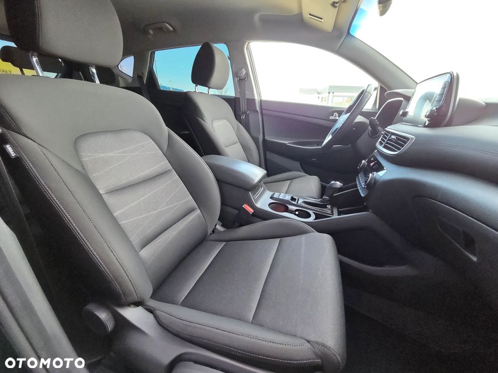 Hyundai Tucson blue 1.6 CRDi 2WD DCT Premium - 17