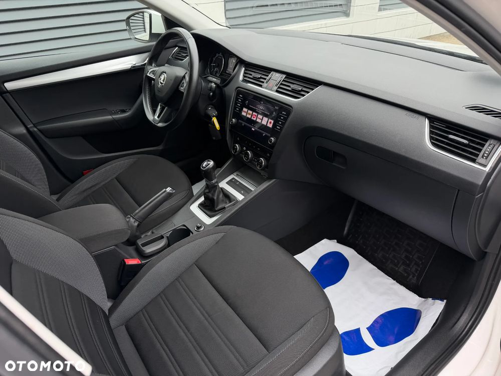 Skoda Octavia 1.0 TSI GPF Ambition - 9
