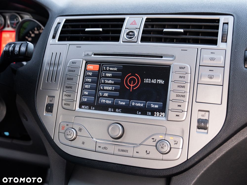 Ford Kuga 2.0 TDCi 2x4 Trend - 35