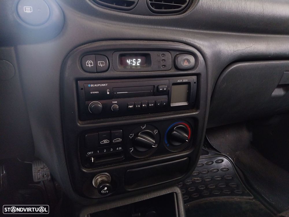 Hyundai Accent 1.3 GLS - 6