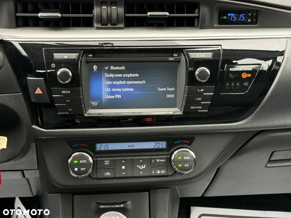 Toyota Corolla 1.6 Premium - 9