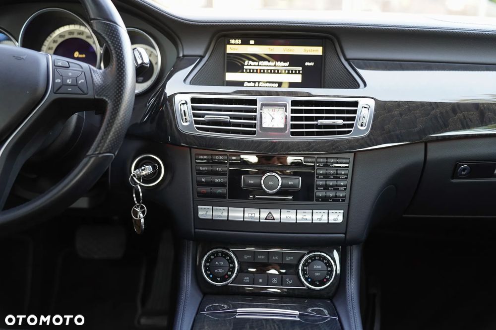 Mercedes-Benz CLS 350 BlueEFFICIENCY 7G-TRONIC - 13