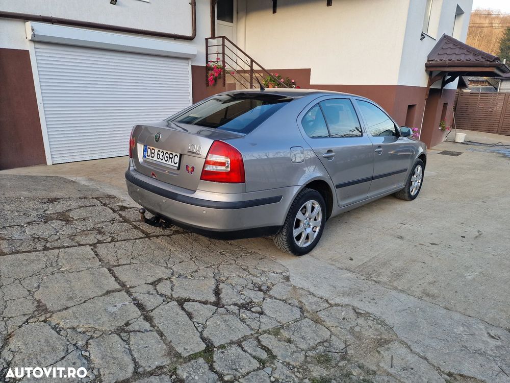 Skoda Octavia 1.6 Team Edition - 24