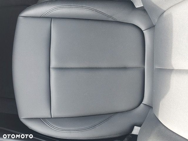 BMW X1 sDrive18i Advantage - 30
