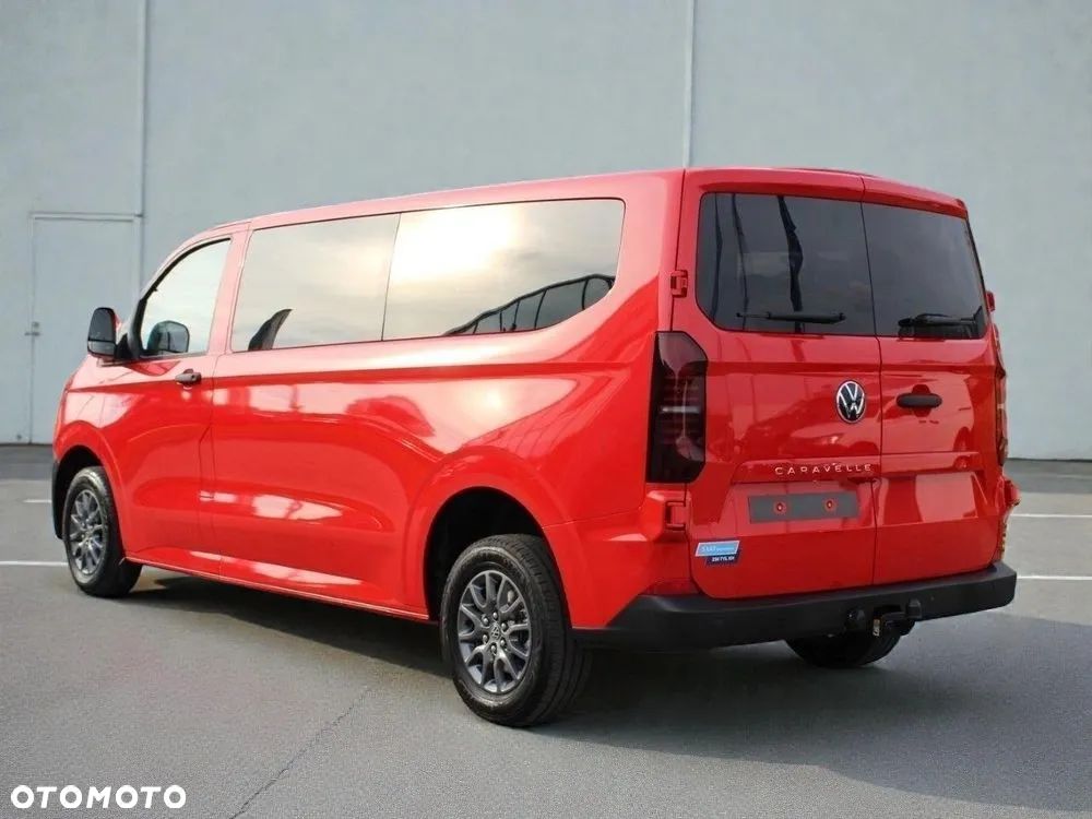 Volkswagen Caravelle - 9