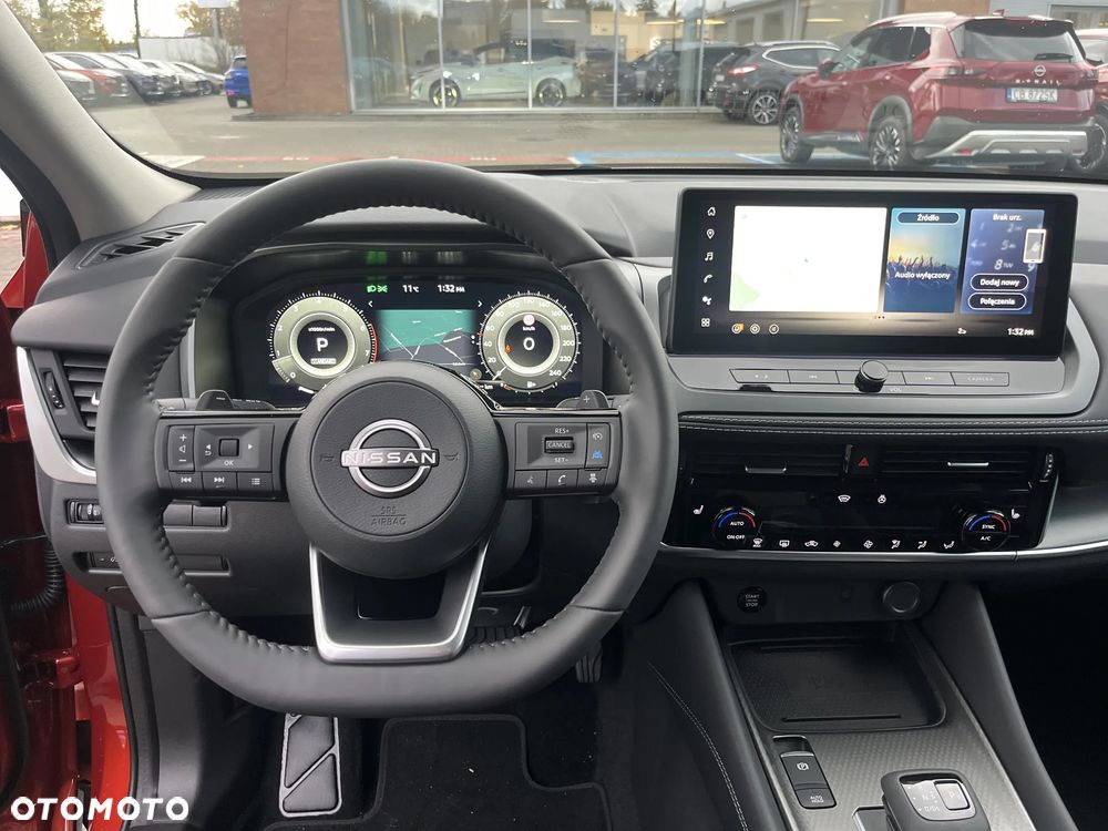 Nissan Qashqai 1.3 DIG-T mHEV N-Connecta Xtronic - 13