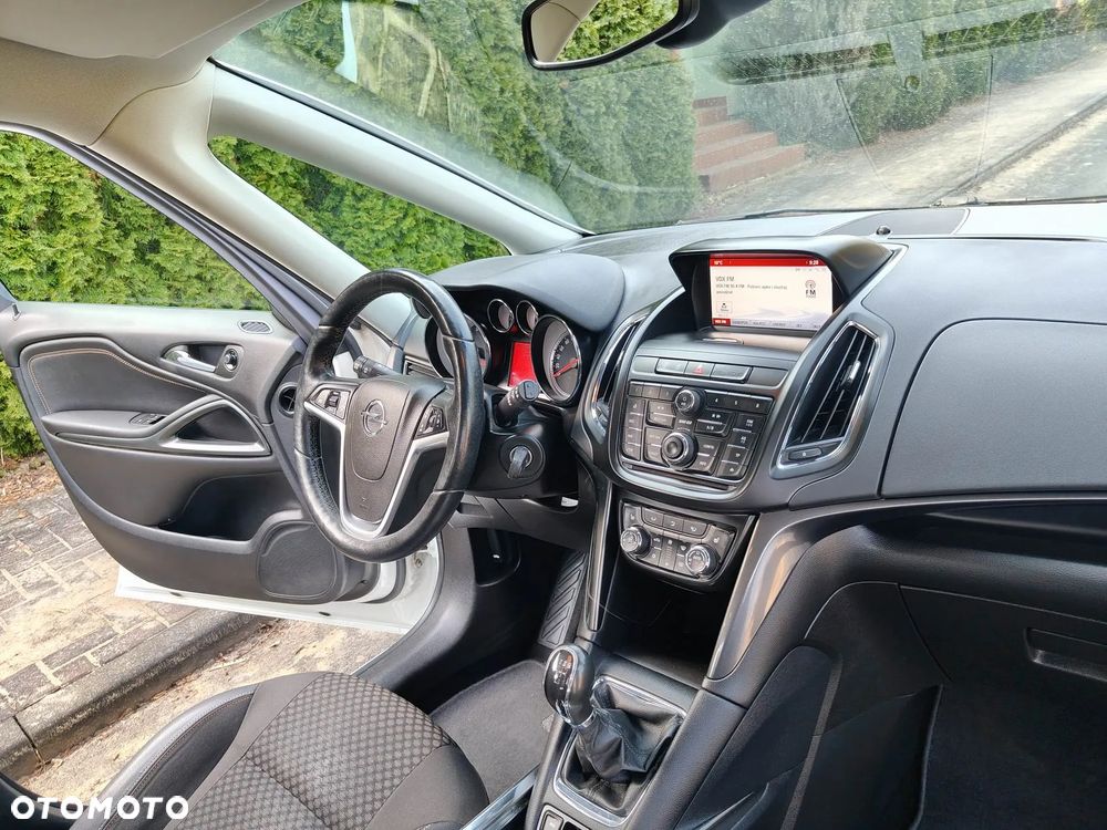 Opel Zafira - 23