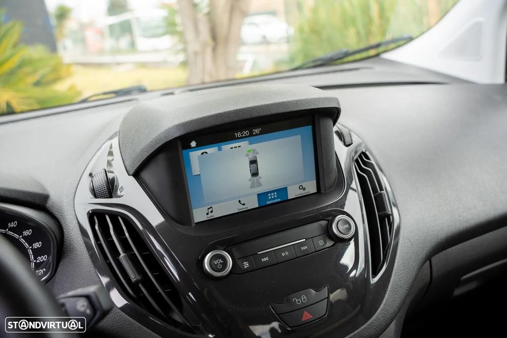 Ford Tourneo Courier 1.0 EcoBoost Ambiente - 12