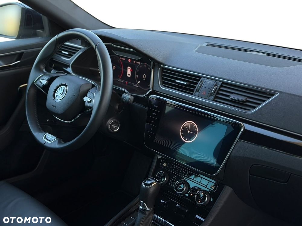 Skoda Superb 2.0 TDI SCR 4x4 L&K DSG - 15