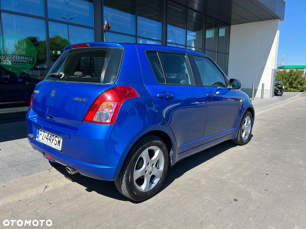 Suzuki Swift 1.3 Club - 6