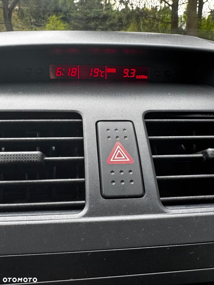 Suzuki SX4 1.6 VVT 4x4 Comfort - 25