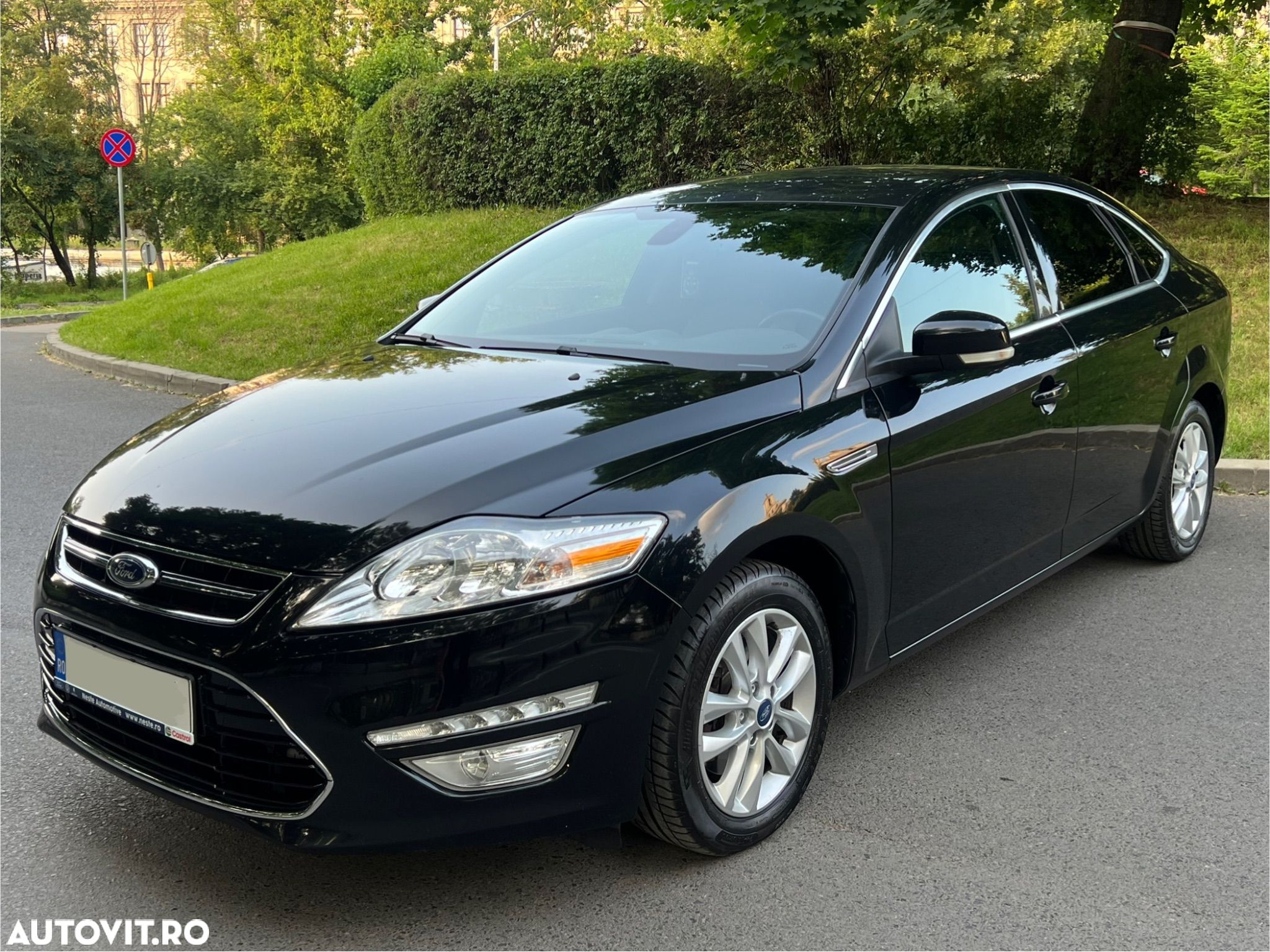 Ford Mondeo 1.6 TDCi Ambiente - 1