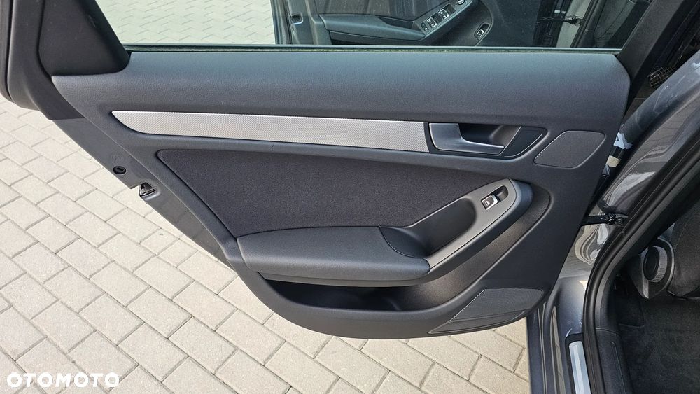 Audi A4 Avant 2.0 TDI S tronic design - 10