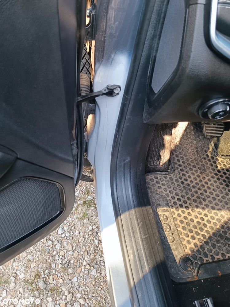 Jeep Compass - 15