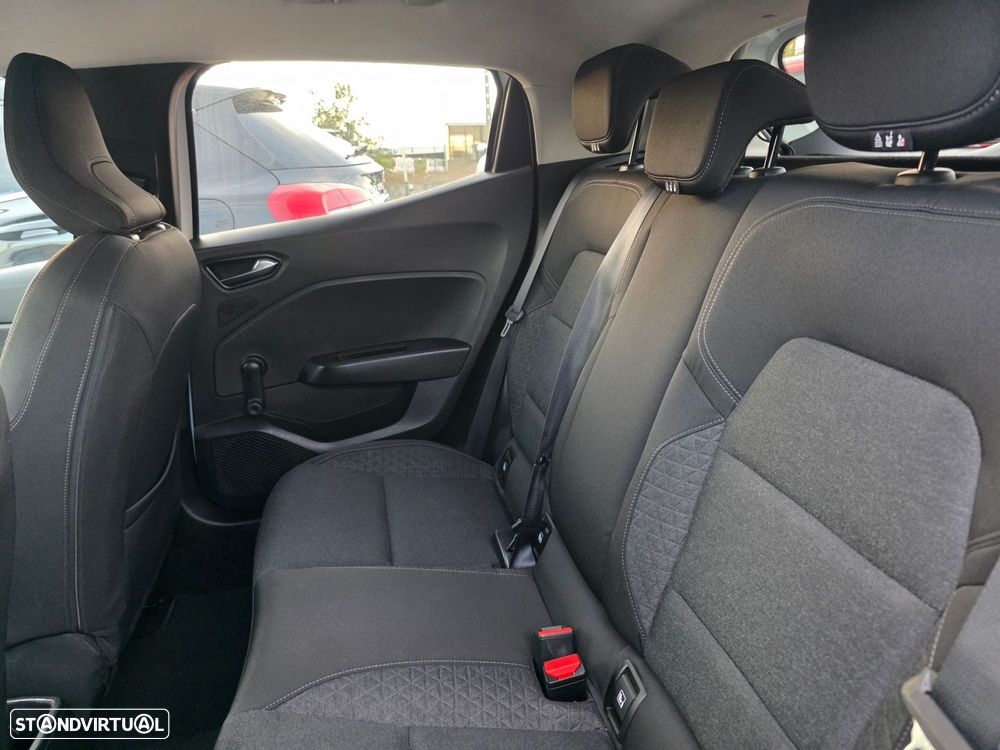 Renault Clio 1.5 Blue dCi Intens - 6