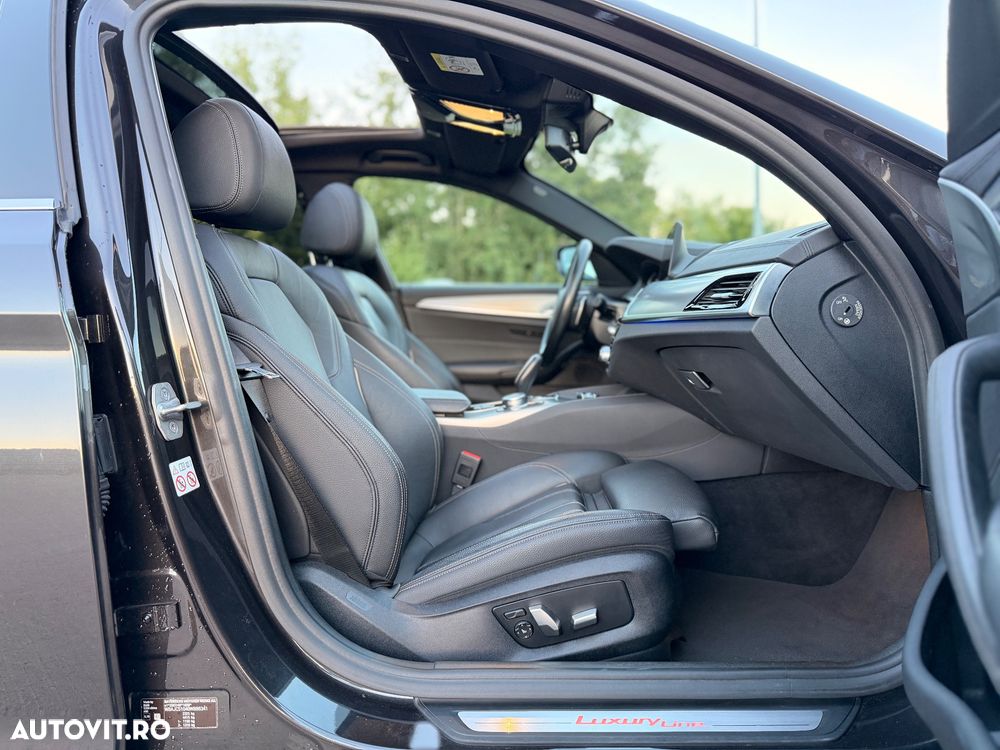 BMW Seria 5 520d xDrive Aut. Luxury Line - 12