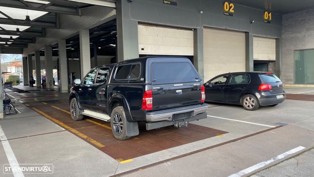 Toyota Hilux 3.0 D-4D 4WD CD Tracker CA PM - 7