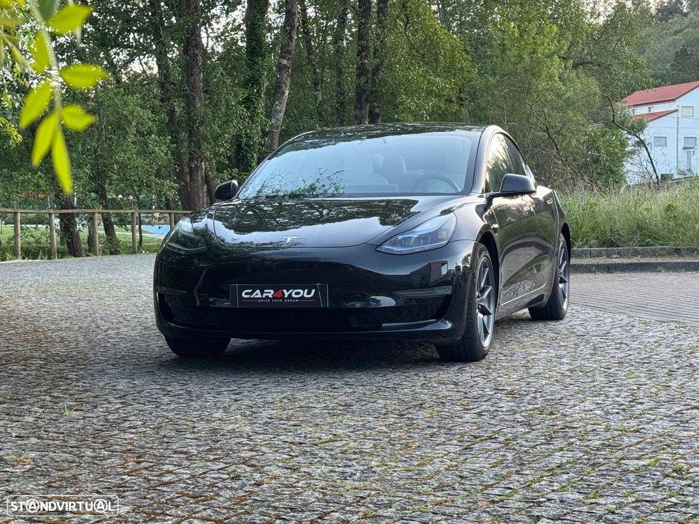 Tesla Model 3 Long-Range Dual Motor AWD - 11